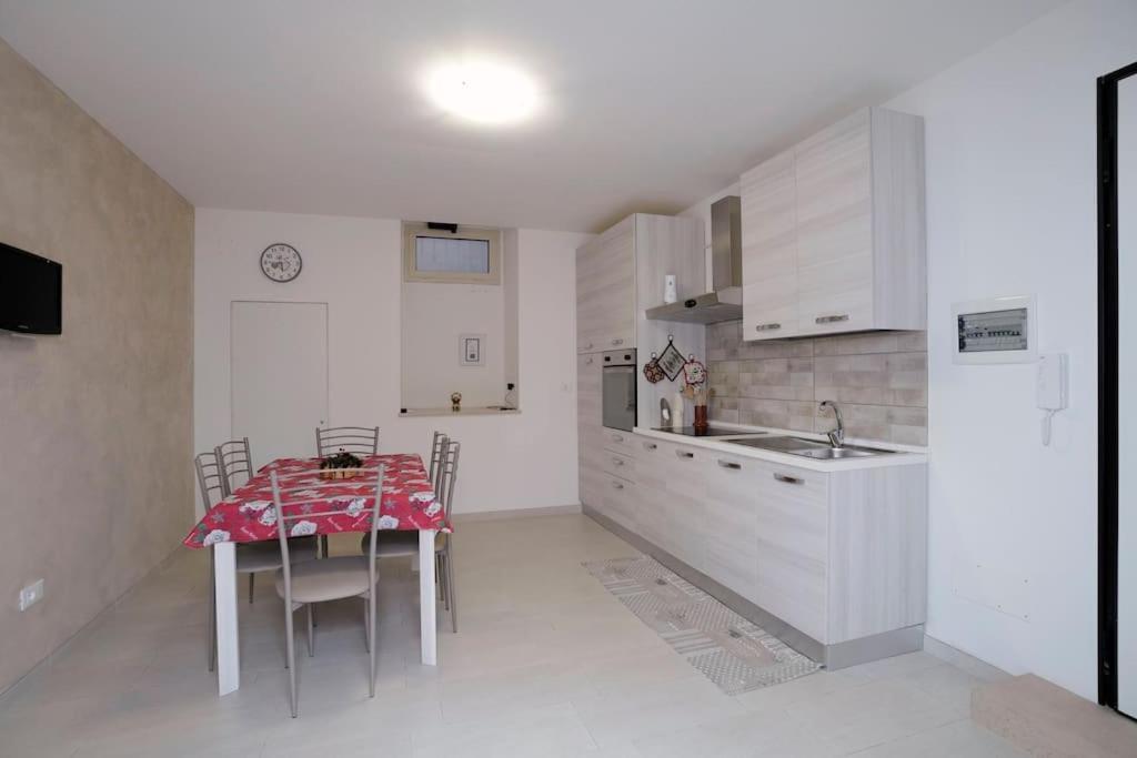 Arcovitti Apartments مونوبولي المظهر الخارجي الصورة